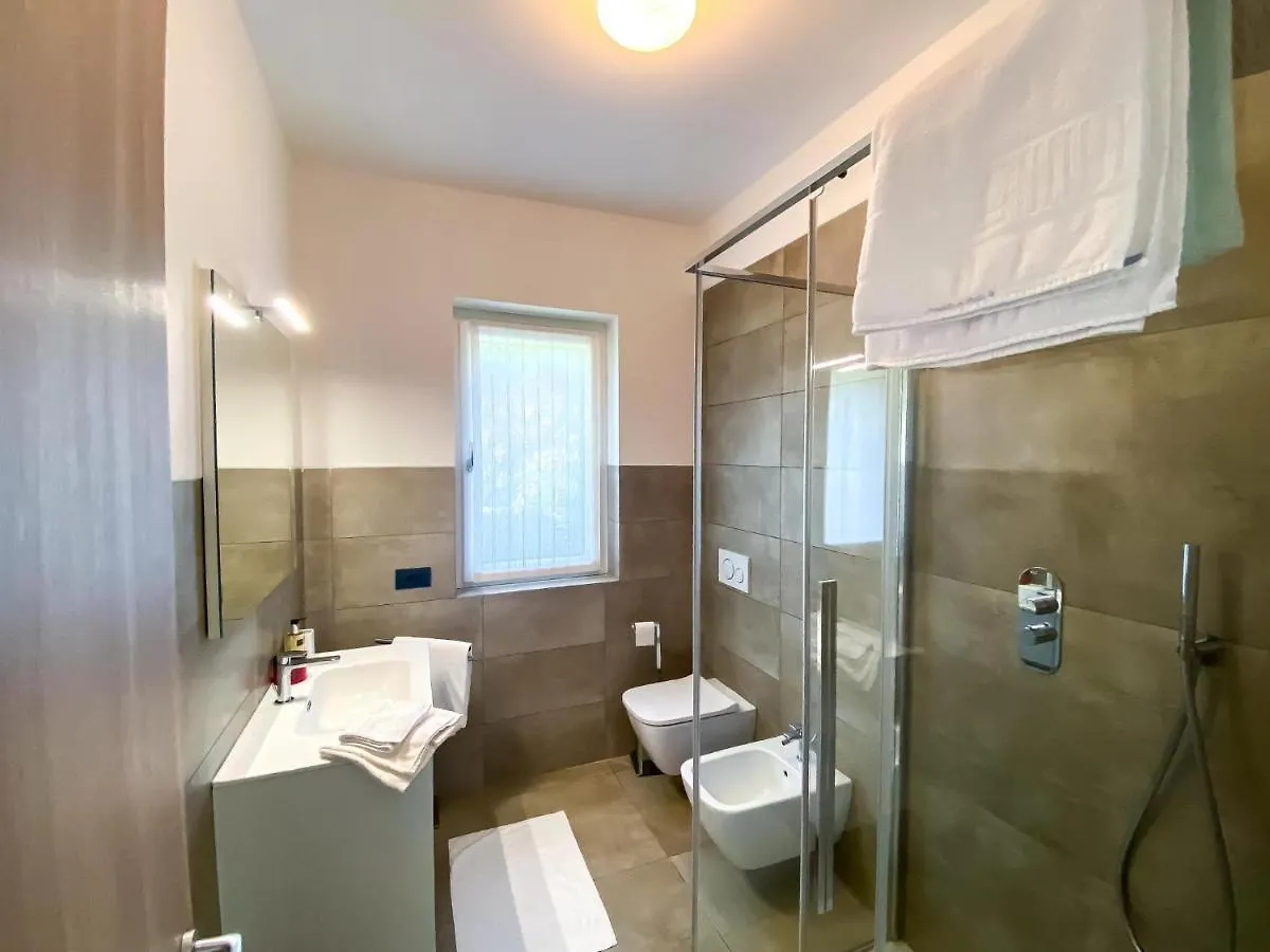 Holiday home Paradiso-Boschetto Strand Bungalow Mit Pool Sorico Italy